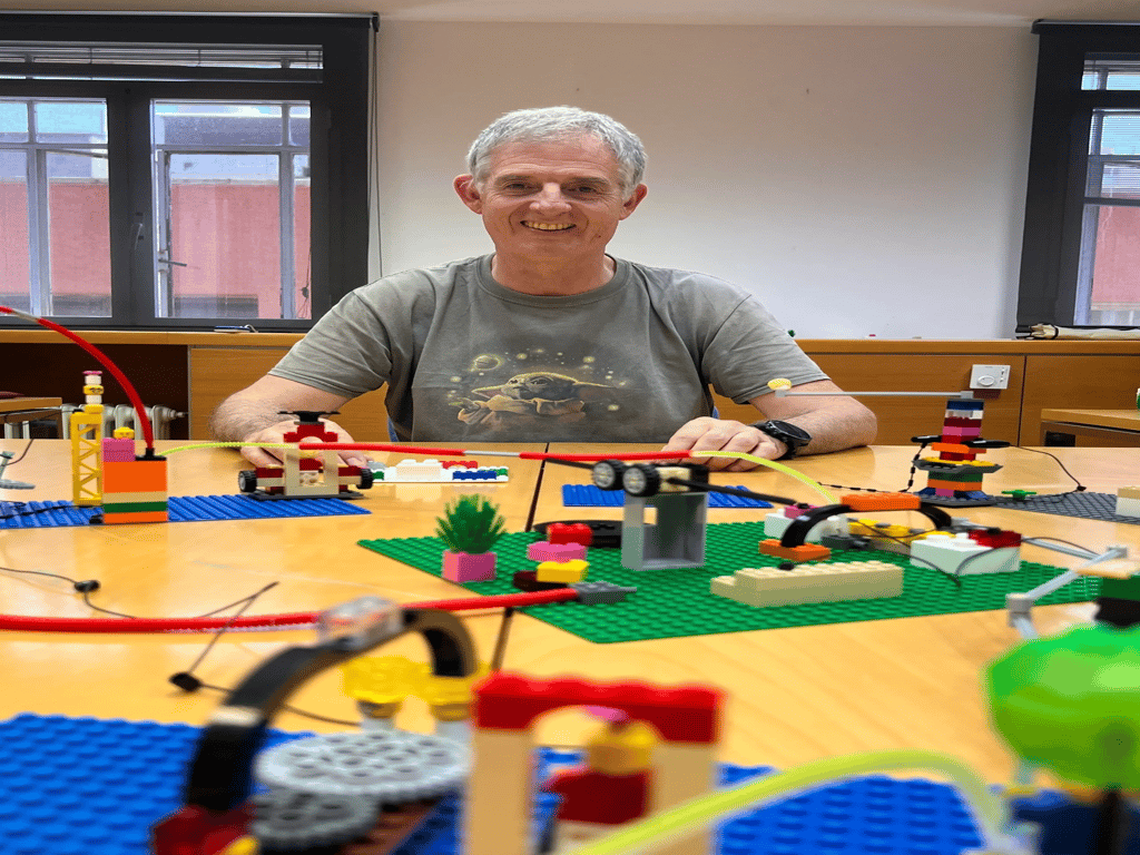 Alberto Mas Erice. Facilitador.