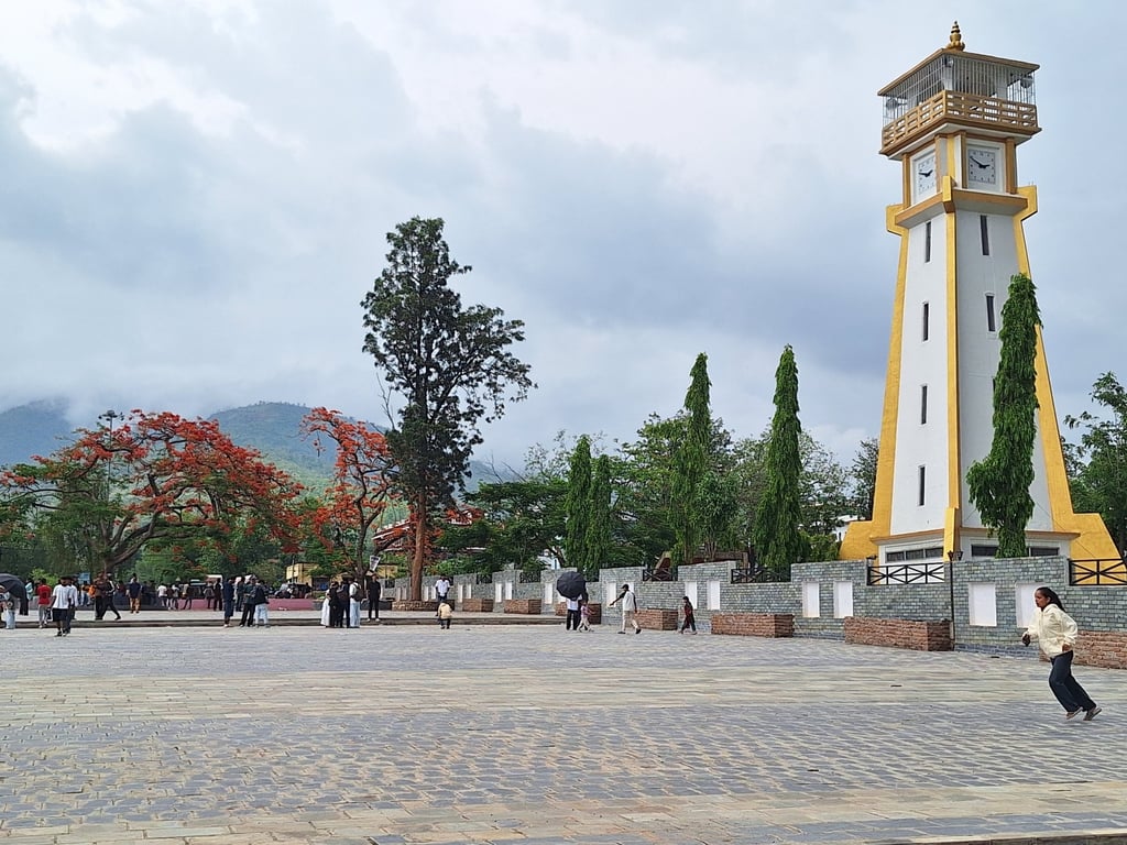 clock tour in Surkhet
