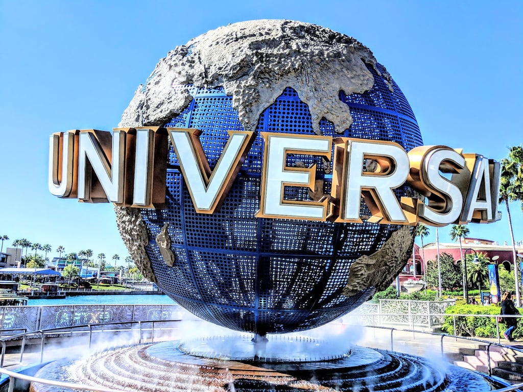 The iconic Universal globe fountain outside of Universal Studios Florida