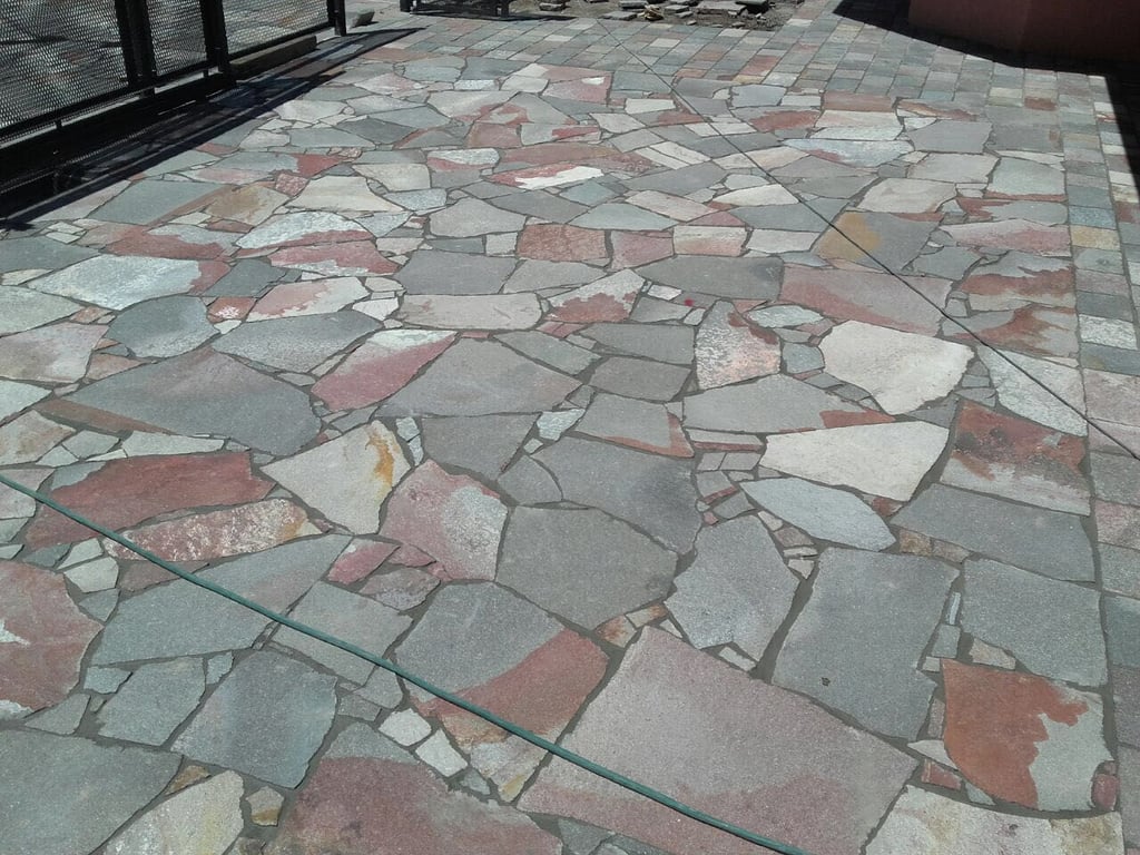 piso de laja de pórfido