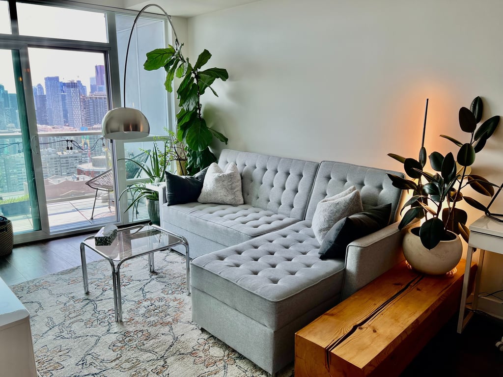 Monthly rentals Toronto