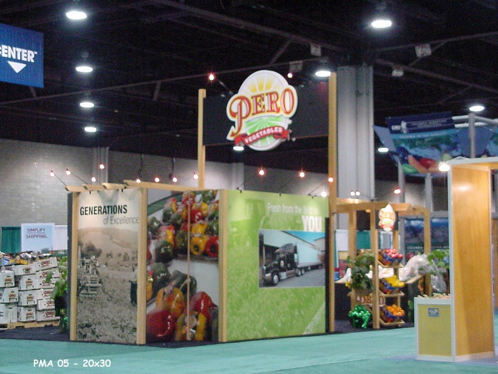 Pero Vegetables—20' x 30' Tradeshow Exhibit
