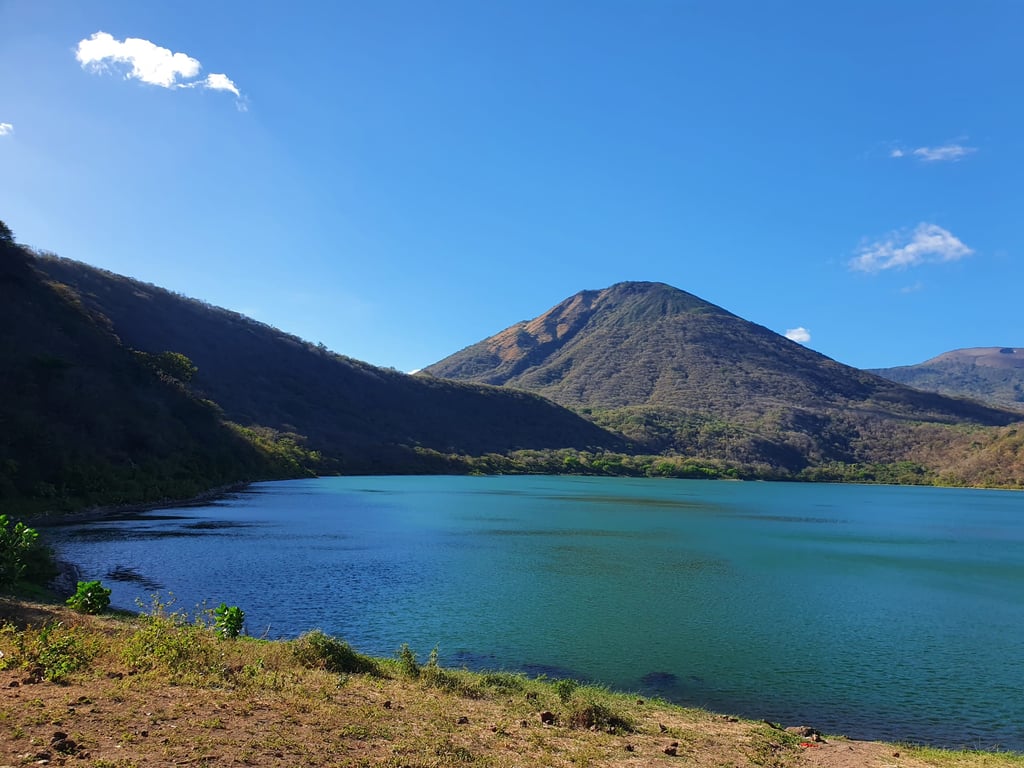 Laguna Del Tigre | Leon, Nicaragua | The Original Tours