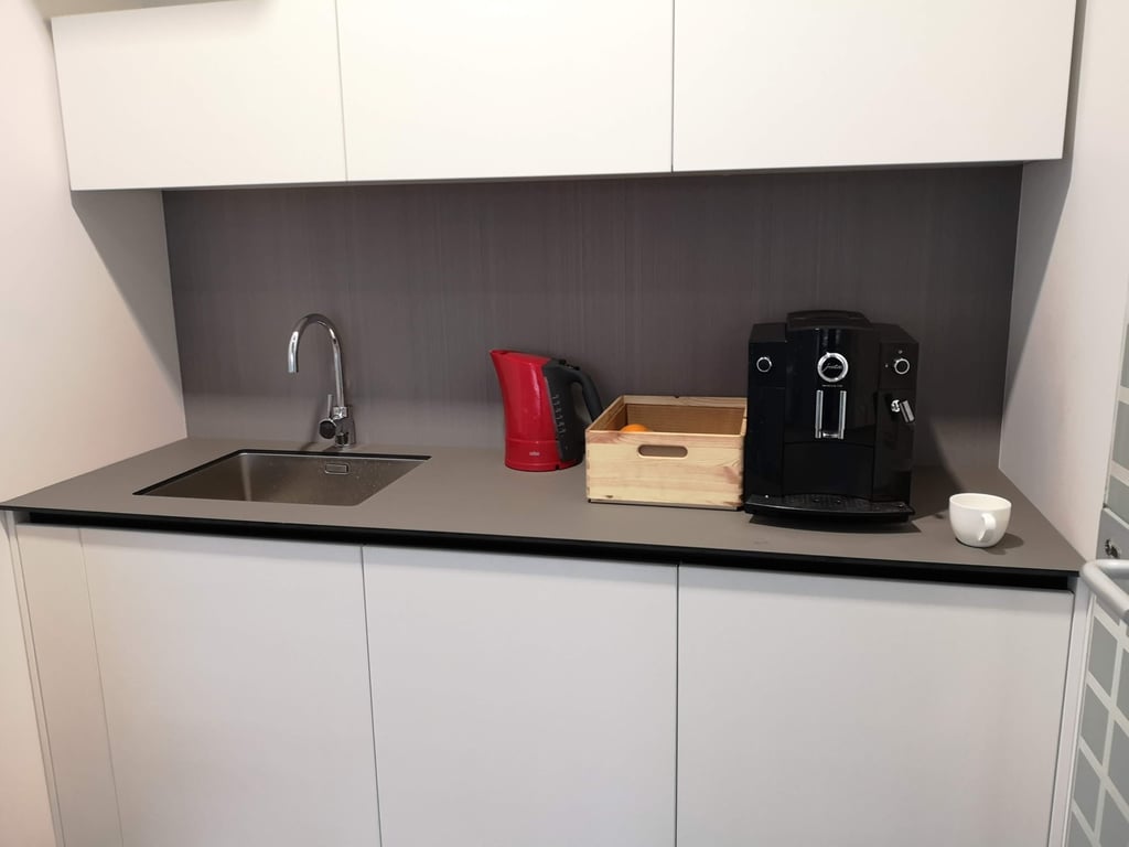 virtuves sienos apdaila