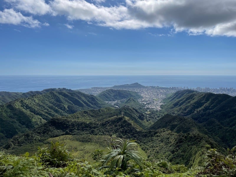 Ka'au Krater Trail O'ahu Hawai'i