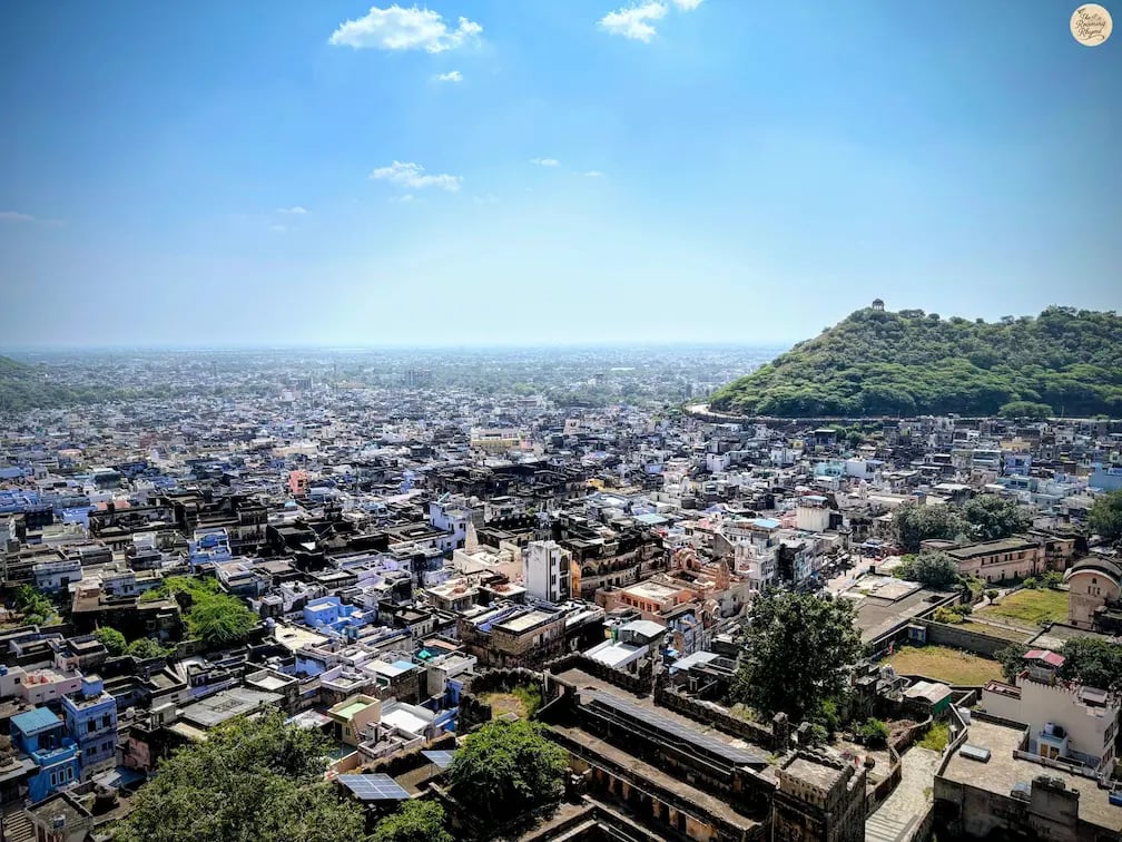 Bundi sprawls below — blue, bright, and timeless.