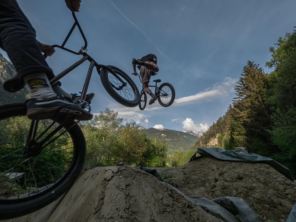 Cours de BMX pour adultes à Verbier en Suisse 