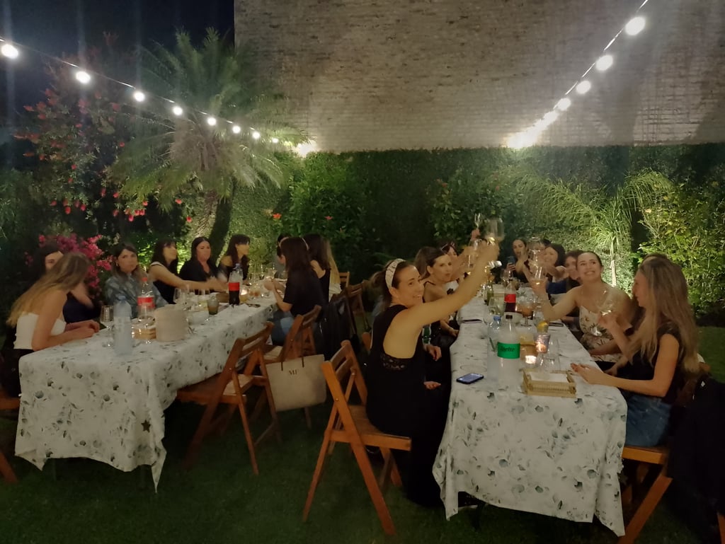 Celebración entre amigas - San Isidro - Cata Privada 2024