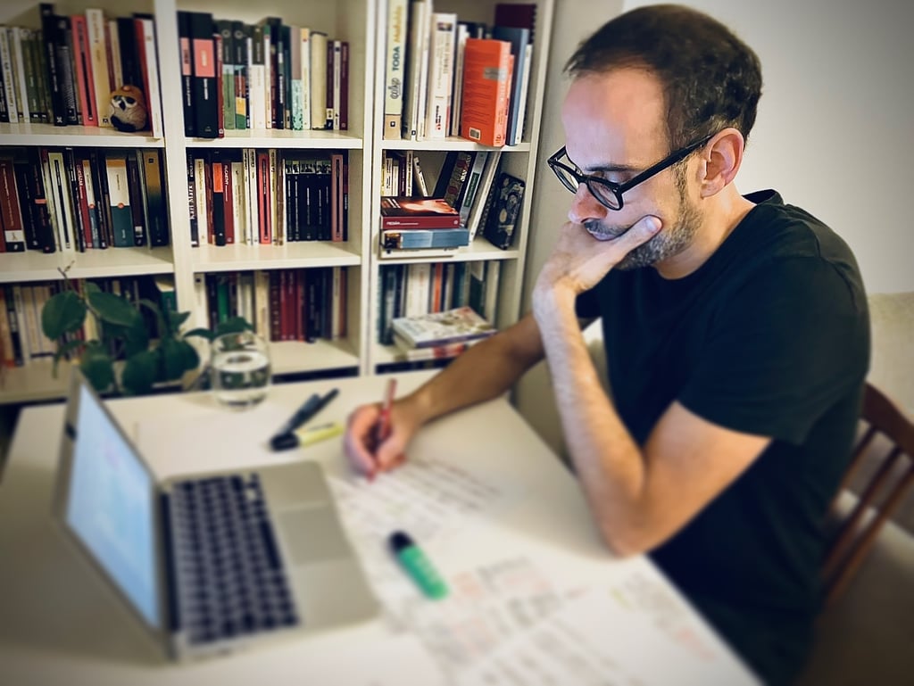 Ramón González, coach literario