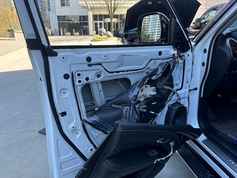 The industry's exclusive nationwide side door window lifetime warranty