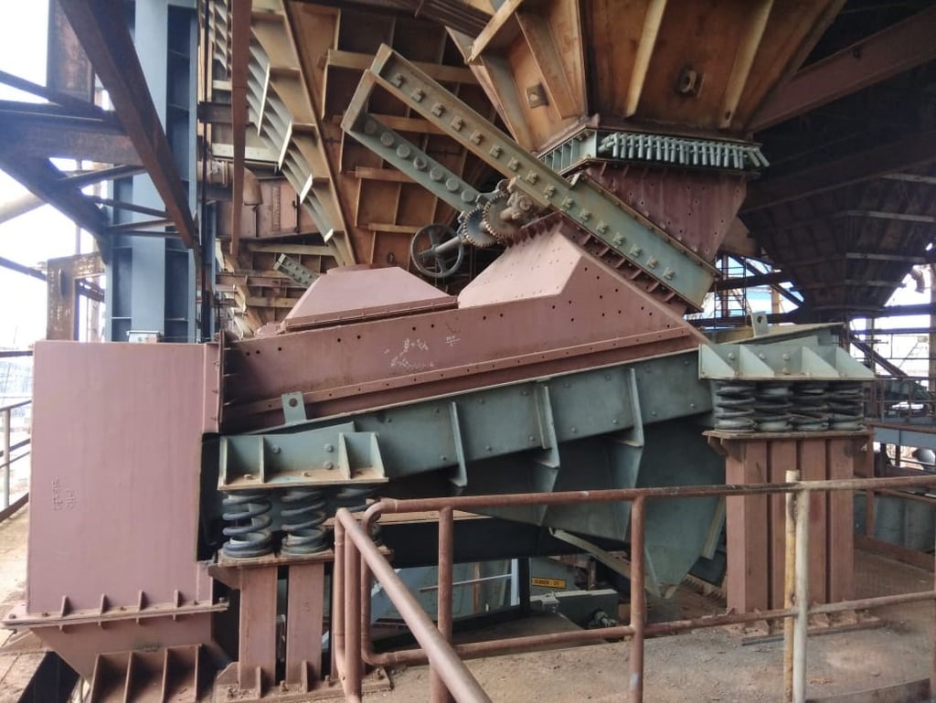 High Vibration Issue, Sinter screen vibration analysis, FFT Vibration Analysis, Unbalanced Loads