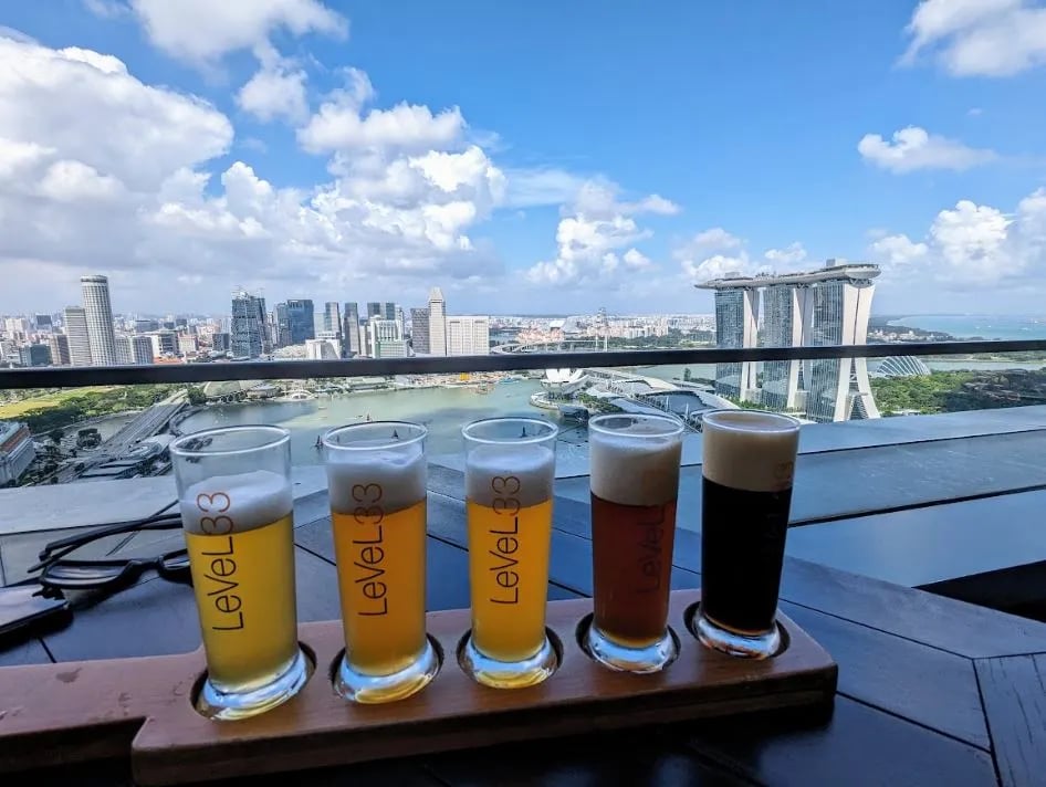Craftbeer at the top of the world at LeVeL33 Microbrewery in Singapore