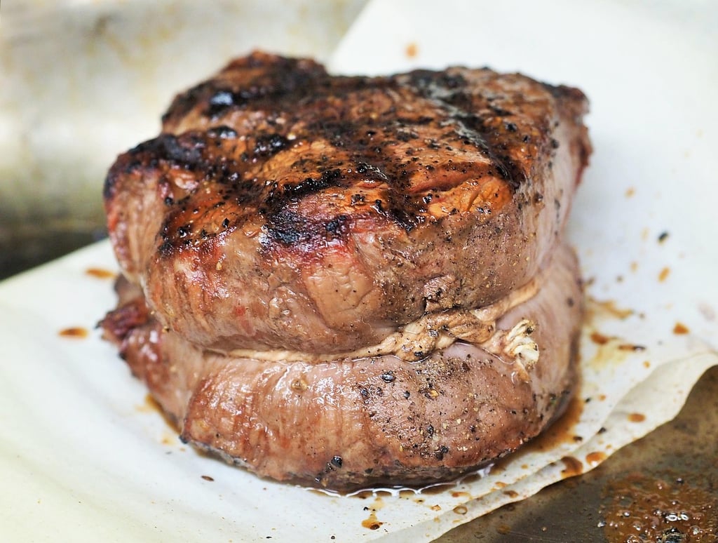 Mignon - ao - Molho - de - Café - com - Crosta - de - Castanhas