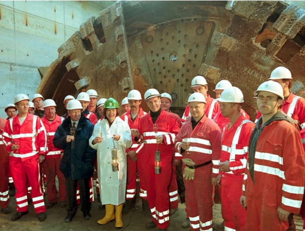 Project team and dignitaries at TBM breakthrough on Westerschelde tunnel