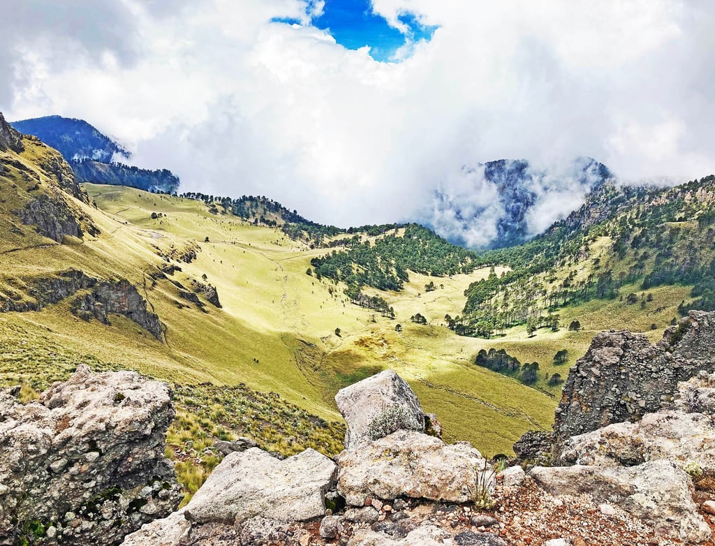 Iztacchuatl, Izta-Popo Zoquiapan National Park, Mexico