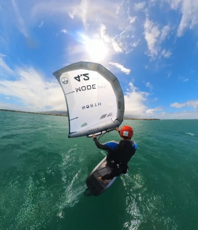 Duane Bush winging in Maui North Mode Wing