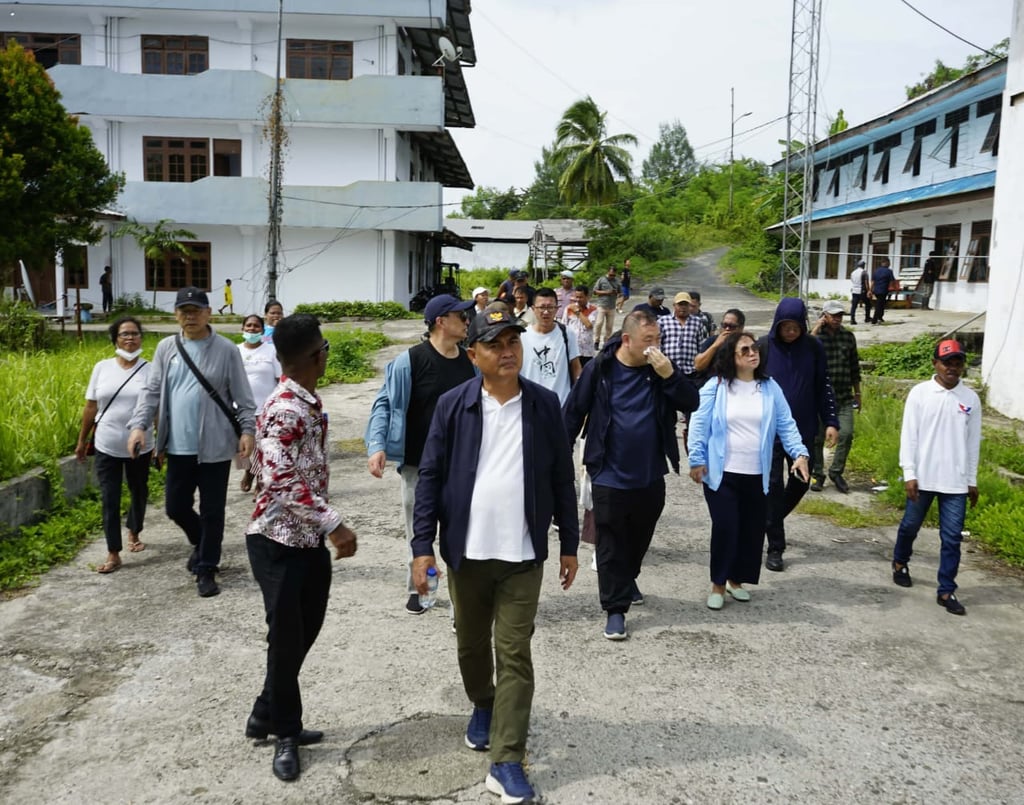 Bupati Kaidel Sambut Dua Investor ke Aru