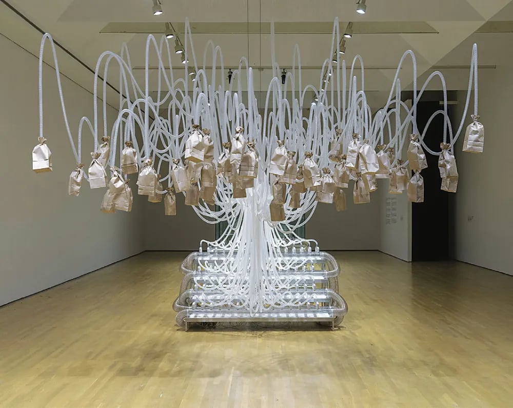 obra do artista Rafael Lozano-Hemmer, Vicious Circular Breathing, 2013