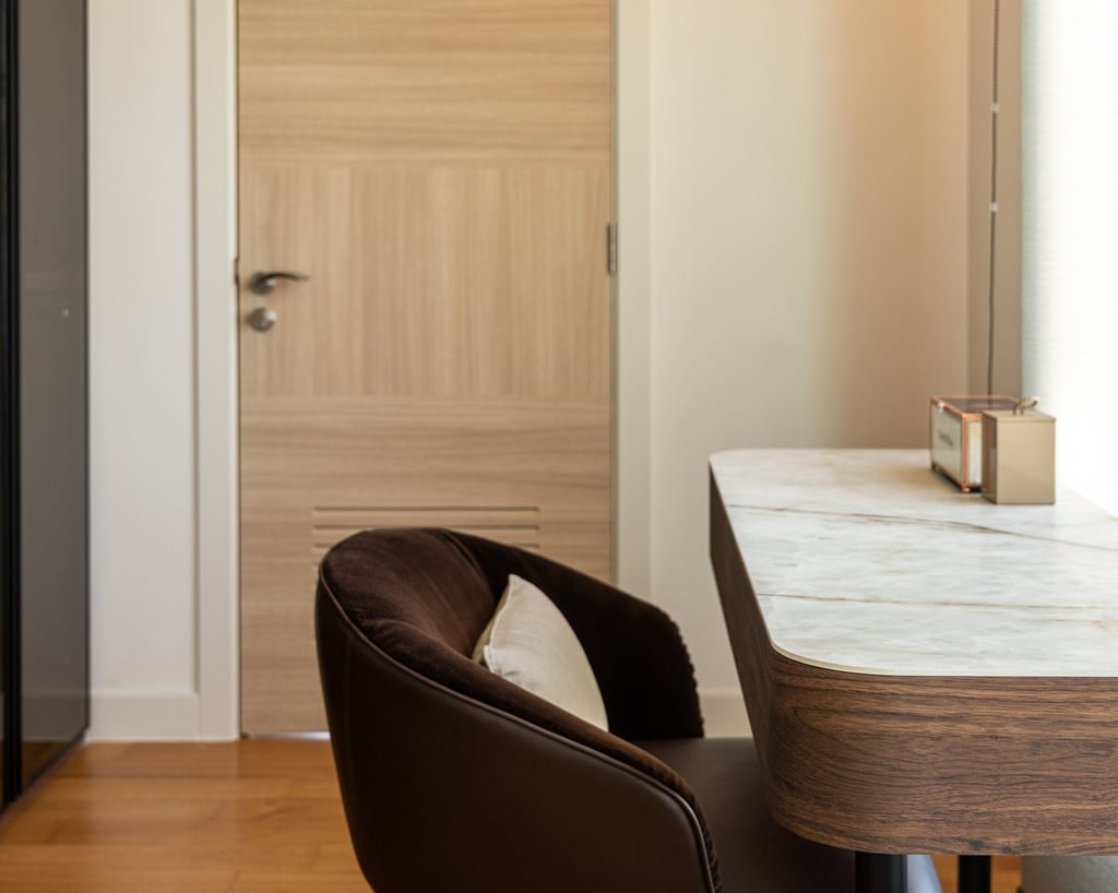 Plateau table Neolith Himalaya Crystal