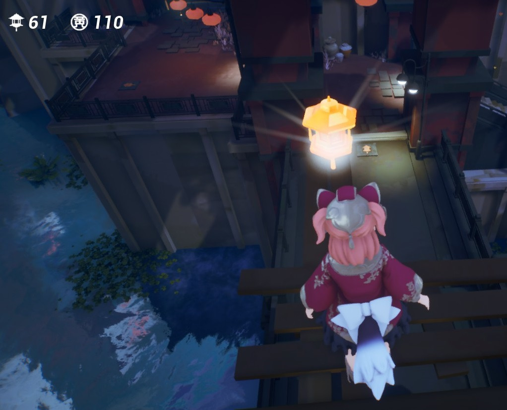 Tasomachi Golden Lantern