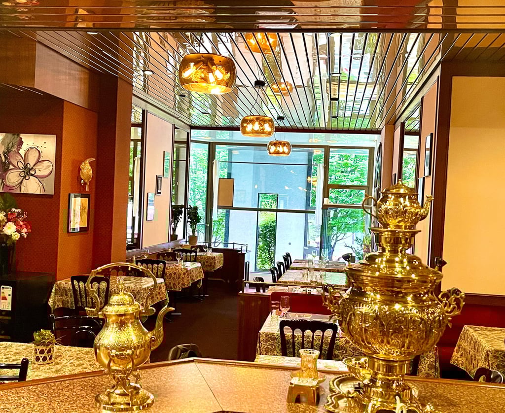 Café Restaurant Shiraz