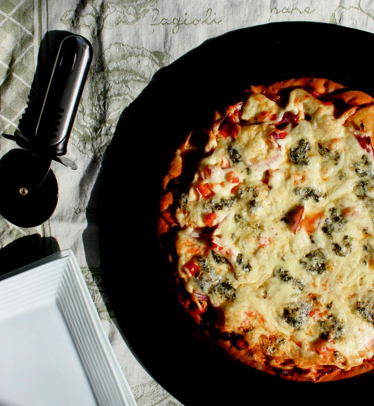buffalo chicken pizza
