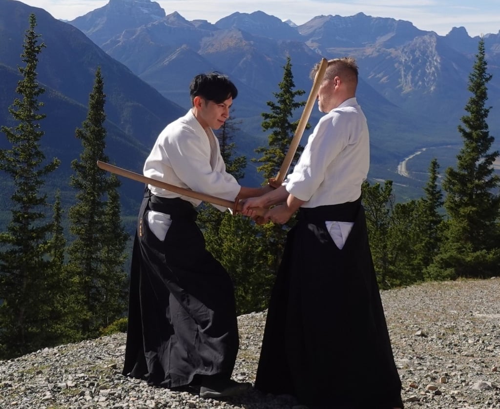 Aizu-den Ono-ha Itto Ryu - suppressing sword