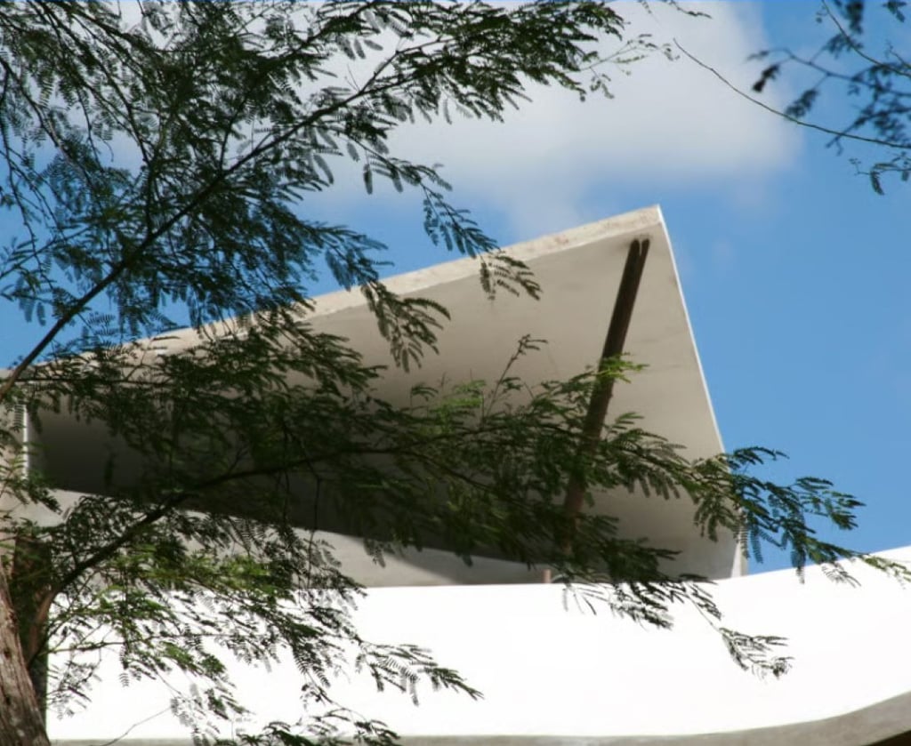 Saida de ar quente (chamine) da casa com ventilação natural no Rio Grande do Norte
