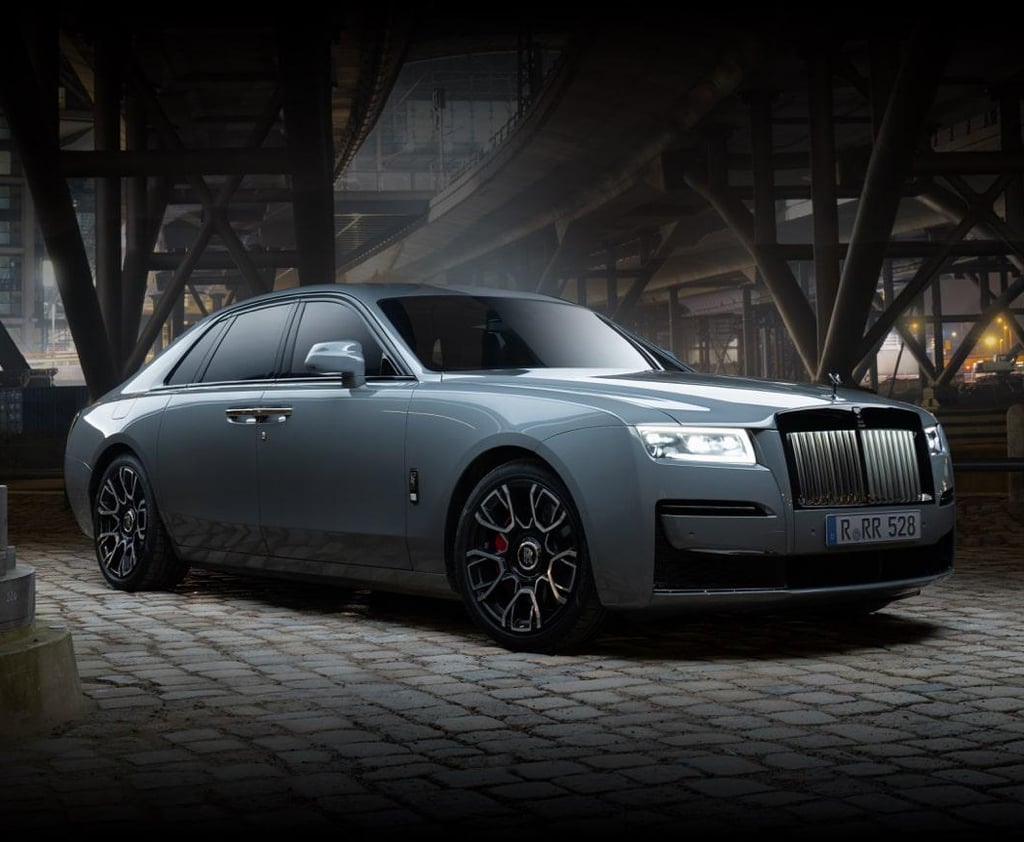 Rolls Royce chauffeur Toronto ultra luxury limousine