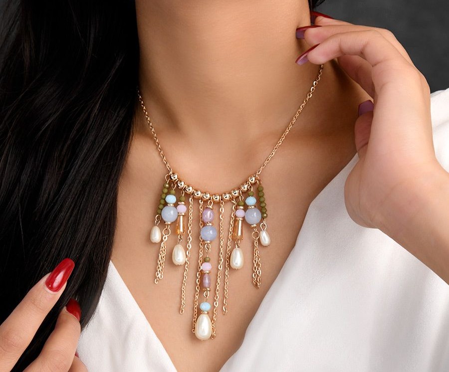 The Scotch Mist- Golden Embellished Necklace With Anti-Tarnish Coating