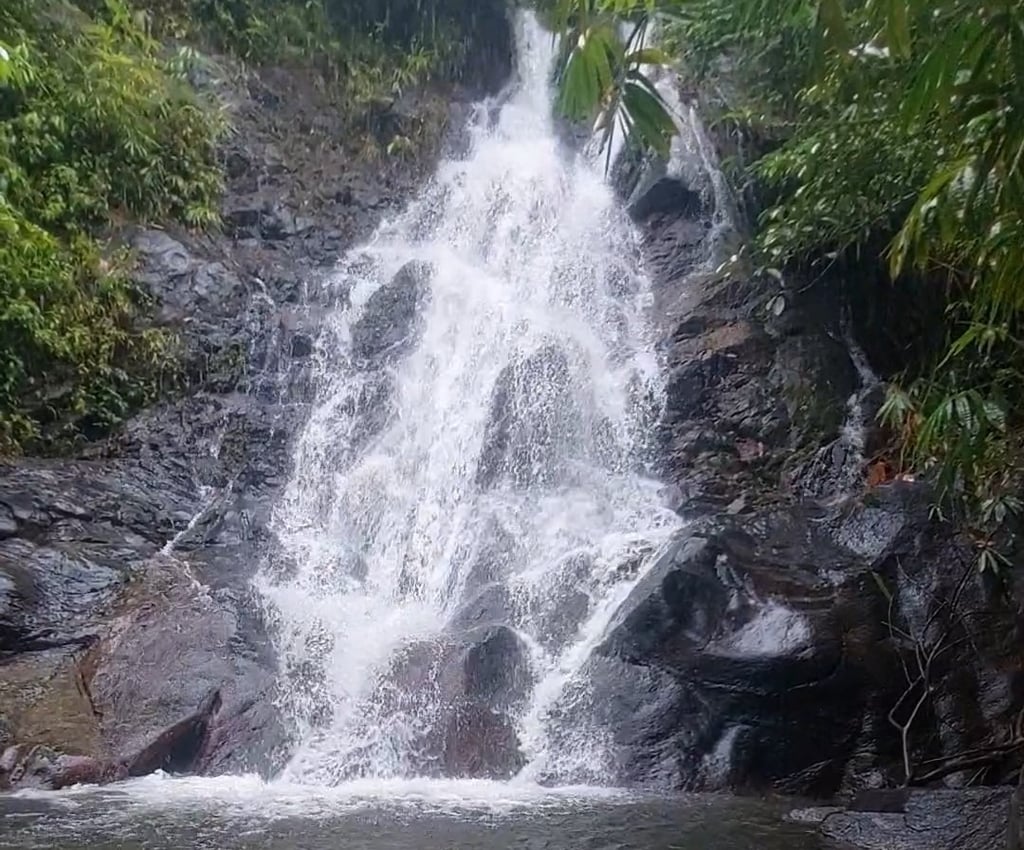 khao lak sai rung waterfall