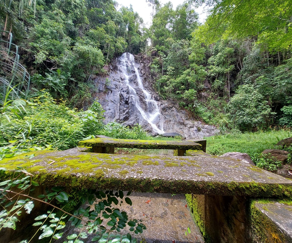thailand khao lak khanim waterfall