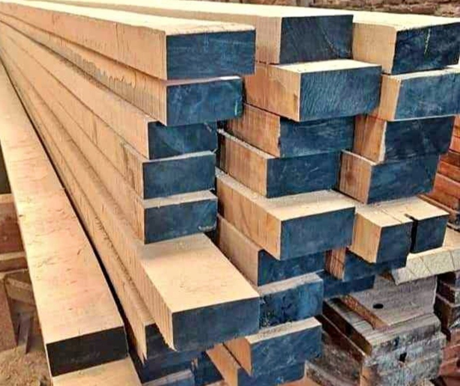 balok kayu bengkirai