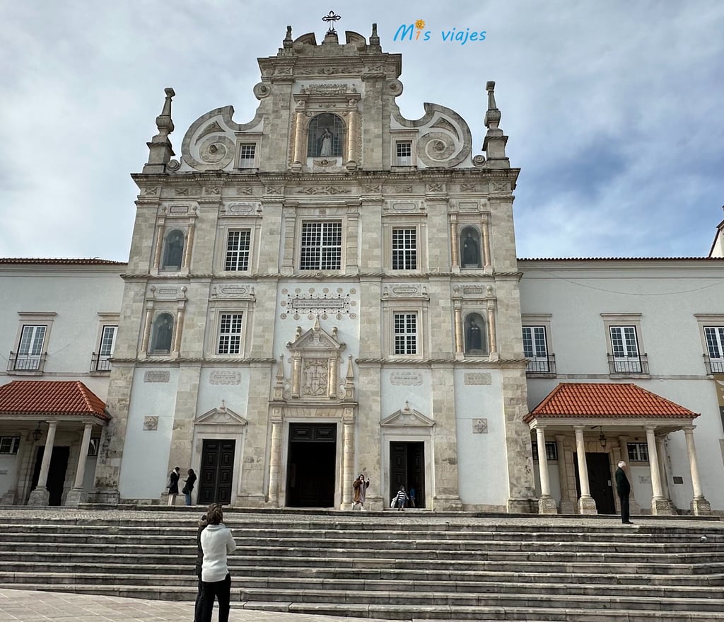 Santarém: Entre Murallas Medievales, Gótico y el Río Tajo restaurante el blau