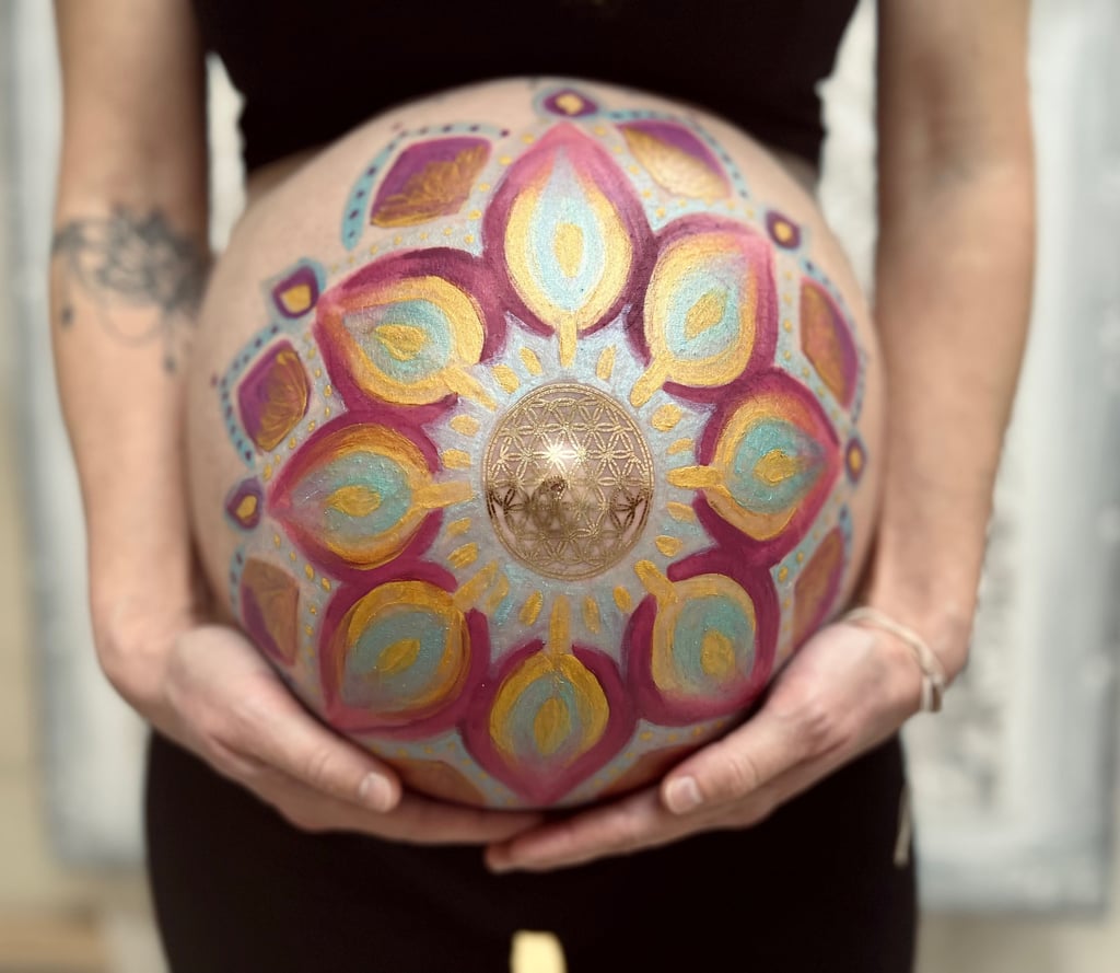 Carmela Martello Bauchmalerei und Geburtskerzen Rituale Schwangerschaft 
