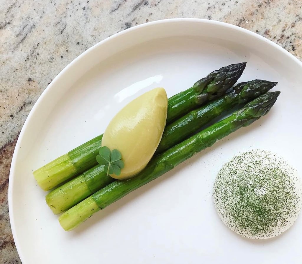 Entrée Gastronomique asperge sudachi Alexis Vergnory Chef Ajaccio