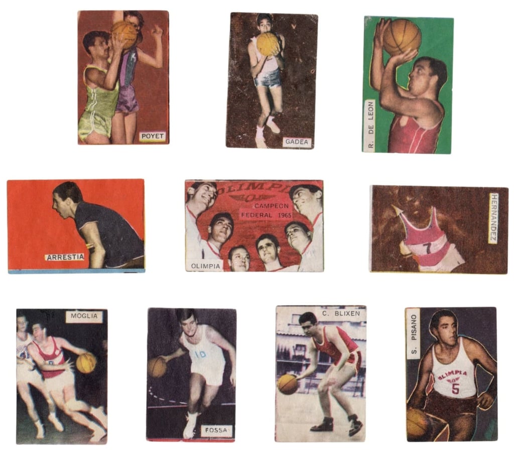 Vintage basketball cards from Uruguay