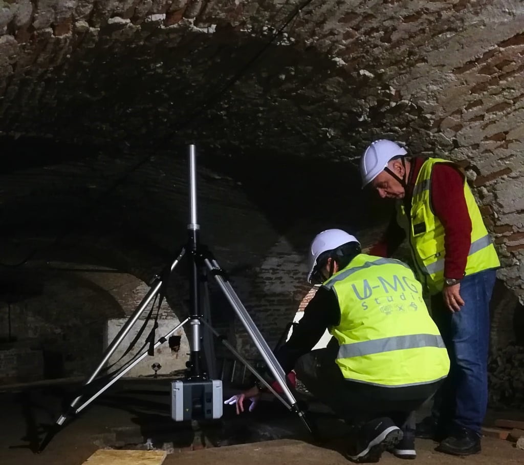Rilievo laser scanner di ipogeo con discesa laser sotto terra