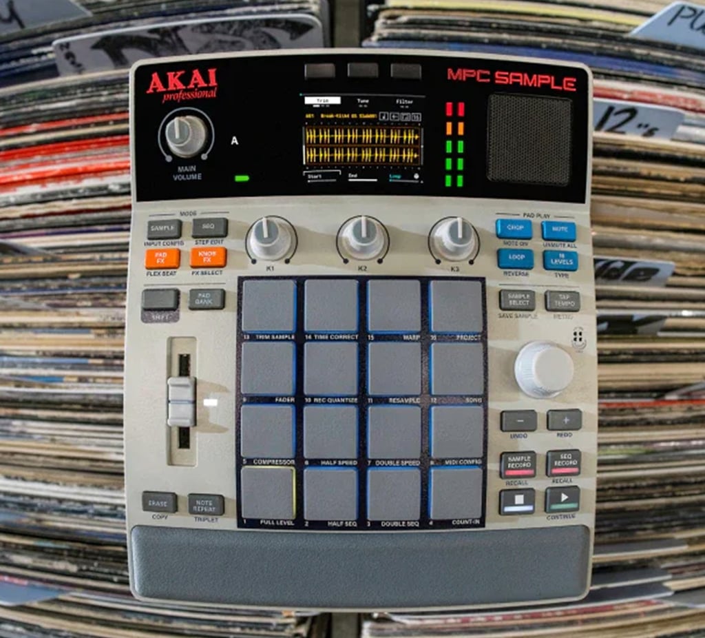 Akai MPC Sample portátil com pads para produção musical