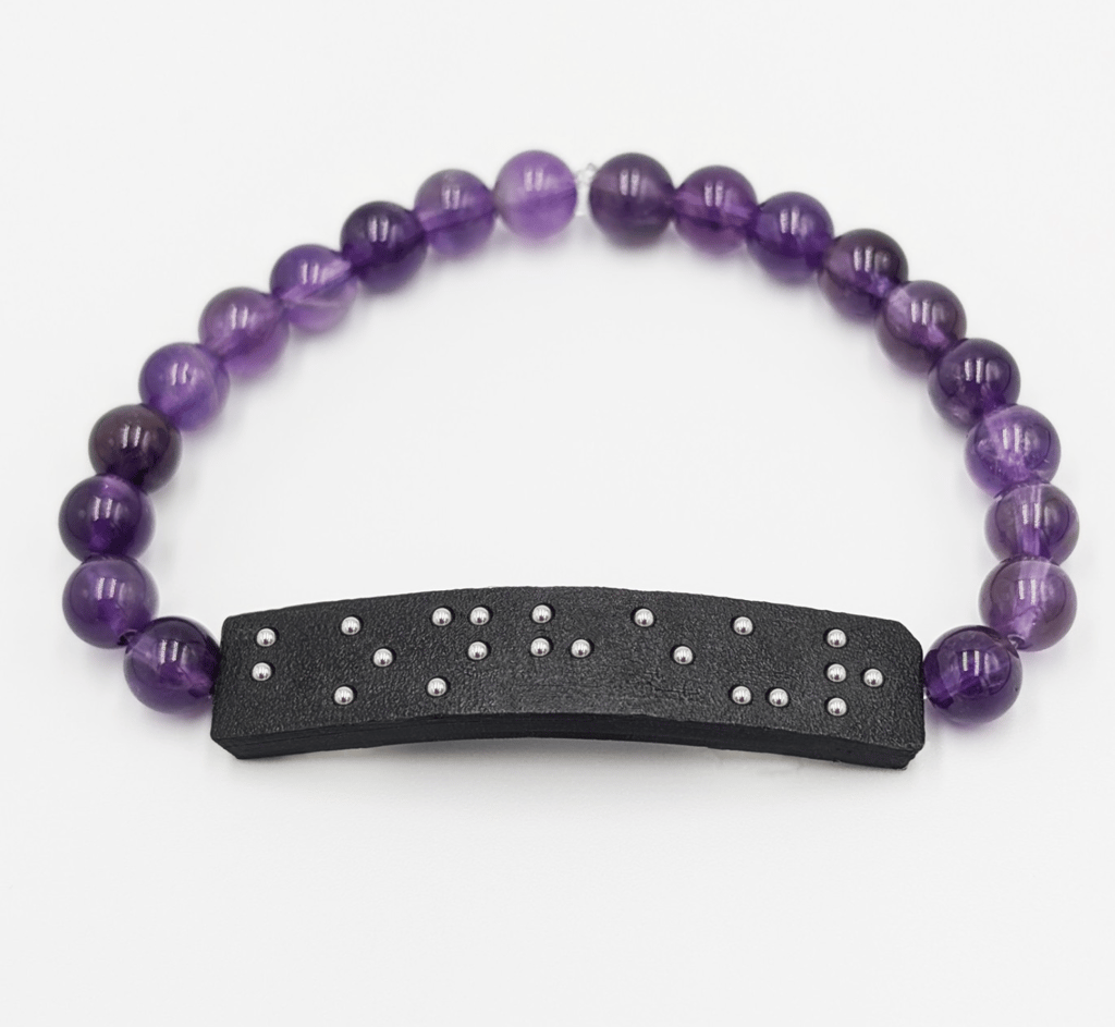 Bracelet perle Améthyste, avec plaque braille Bonheur
