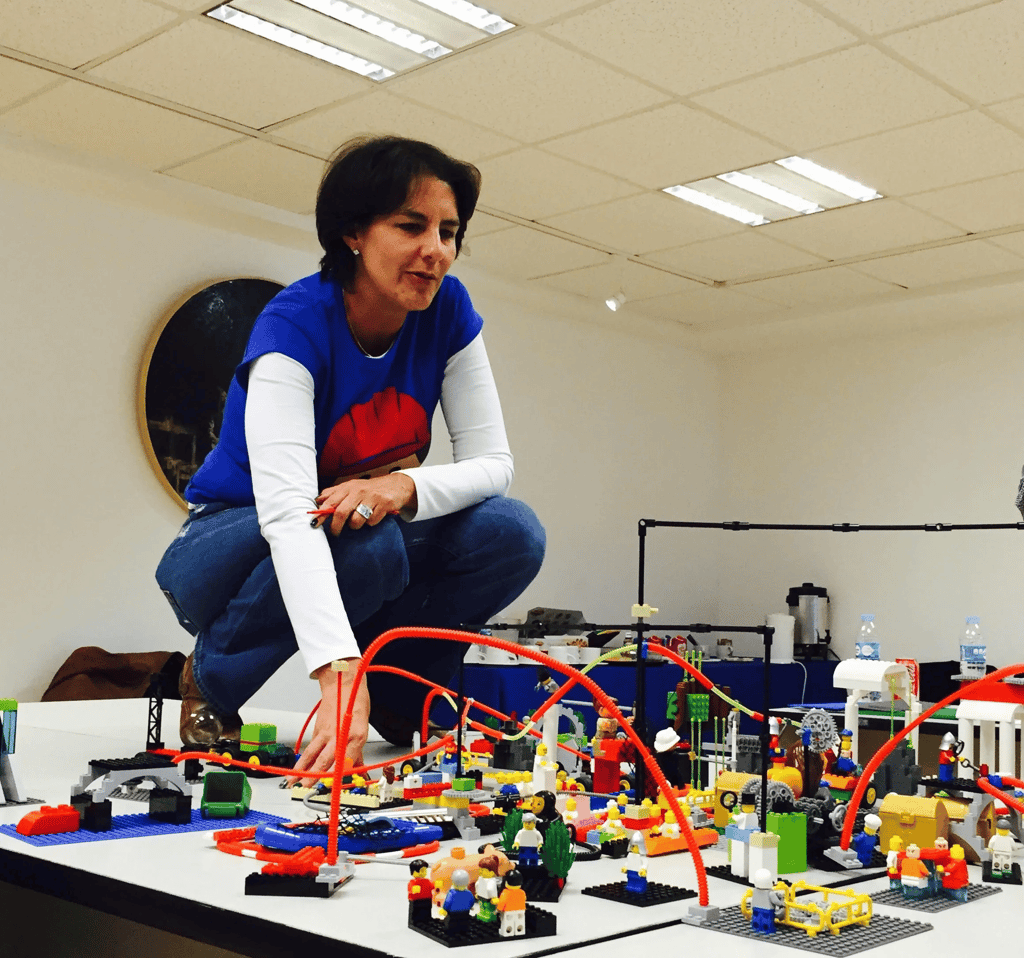 Facilitadora Adriana Herrera Roberts