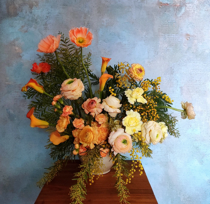 composition buffet mimosa pavot renoncule oeillet dégradé de couleurs