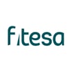 Logo de Fitesa con tipografía moderna en color verde oscuro, empresa global especializada en tejidos no tejidos para producto