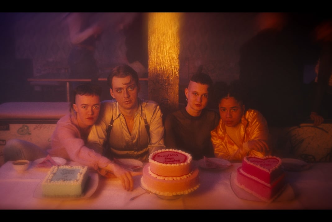Happy Ever after (c) Philipp 'Fizzy' Rode. Auf dem Bild: Rabea Lüthi, Ninsch Stehlin, David Smith