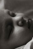 Newborn Fotograf Homestory Baby Foto Neugeborenen Fotos in Wiener Neustadt Fotograf in Wiener Neustadt Sophie Sara Fotografie