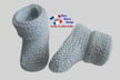 Chaussons bleus modele layette bb tricot bebe fait main