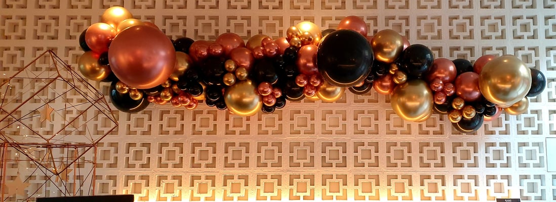 balloons garland for Hilton hotel London