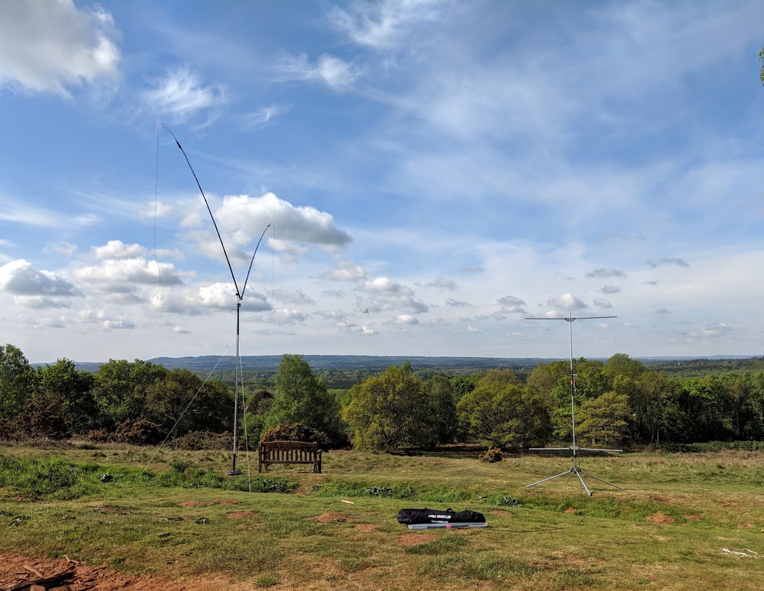 Pro Antennas DMV-II and I-Pro Traveller set up at Puttenham Common