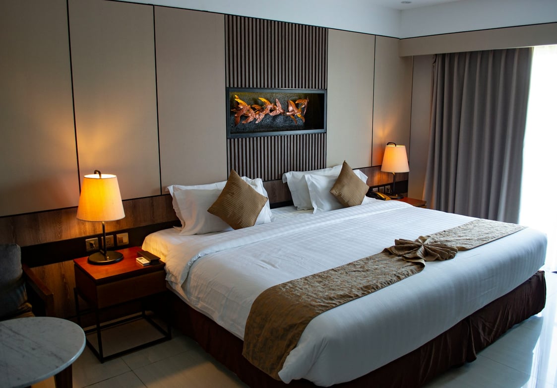 How to Find the Best Hotel Deals Online