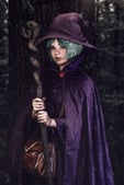Cosplay de Schierke de profil.